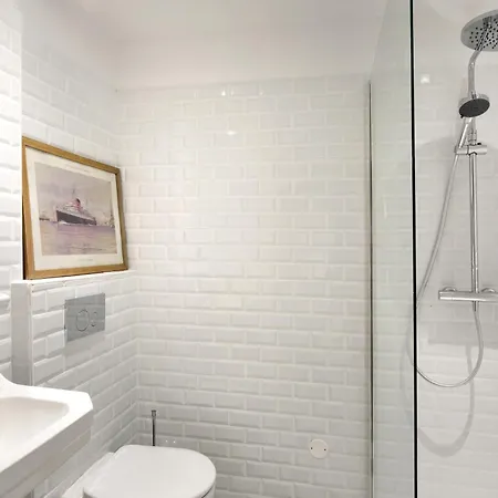 Casablanca Paris Villa Vichy